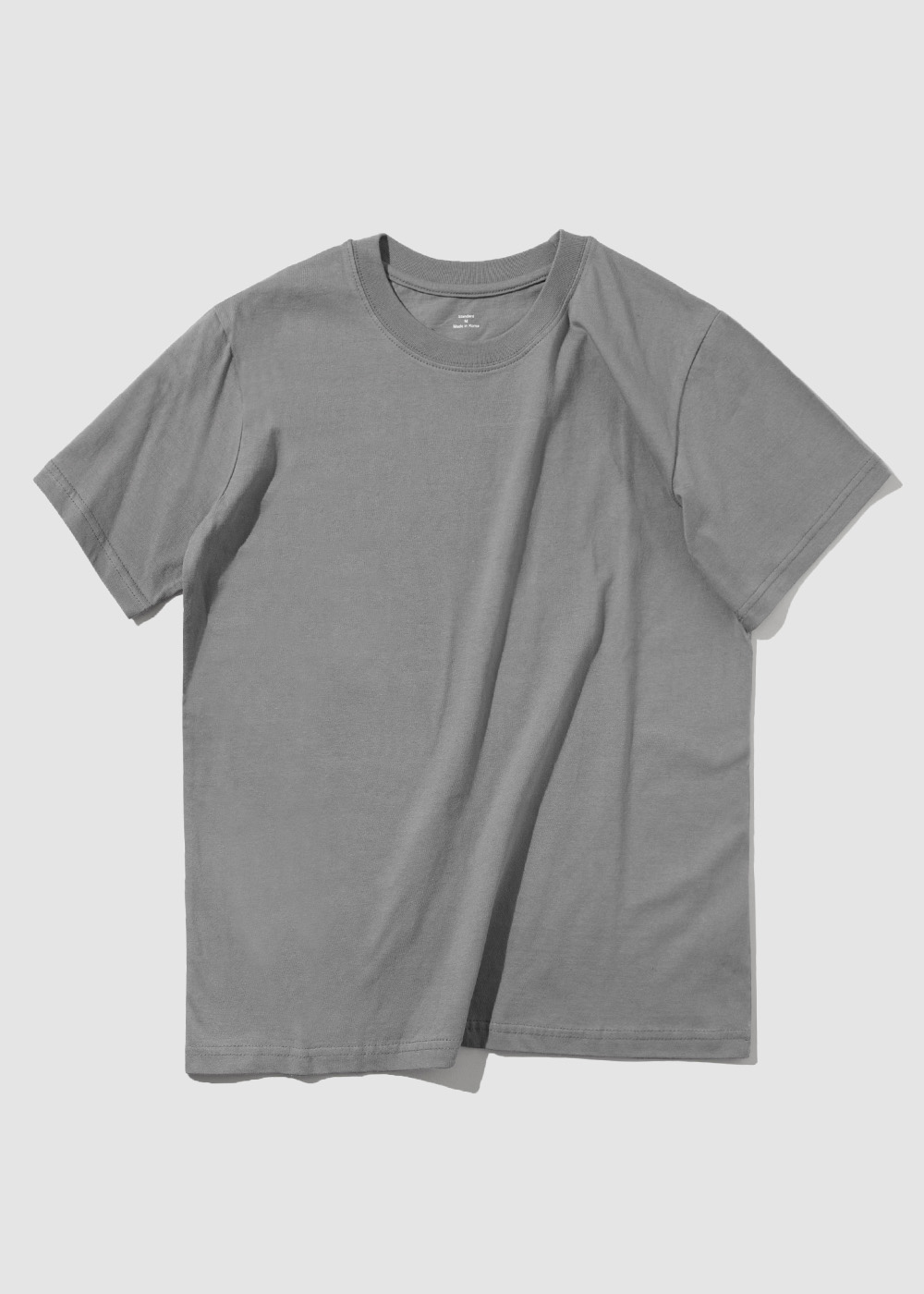 D. Tumbled Carded Cotton 100% 20/1 Single T-shirt _ shark skin